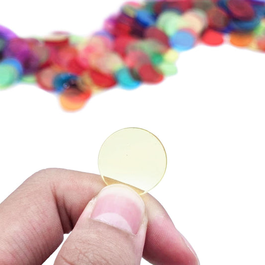 SUTIMSHE 500 Pcs of 3/4 inch Transparent 8 Color Clear Bingo Counting Chips Plastic Markers for Bingo Games, Math Counters,Classroom,Fun Family Game Night, Large Group Games
