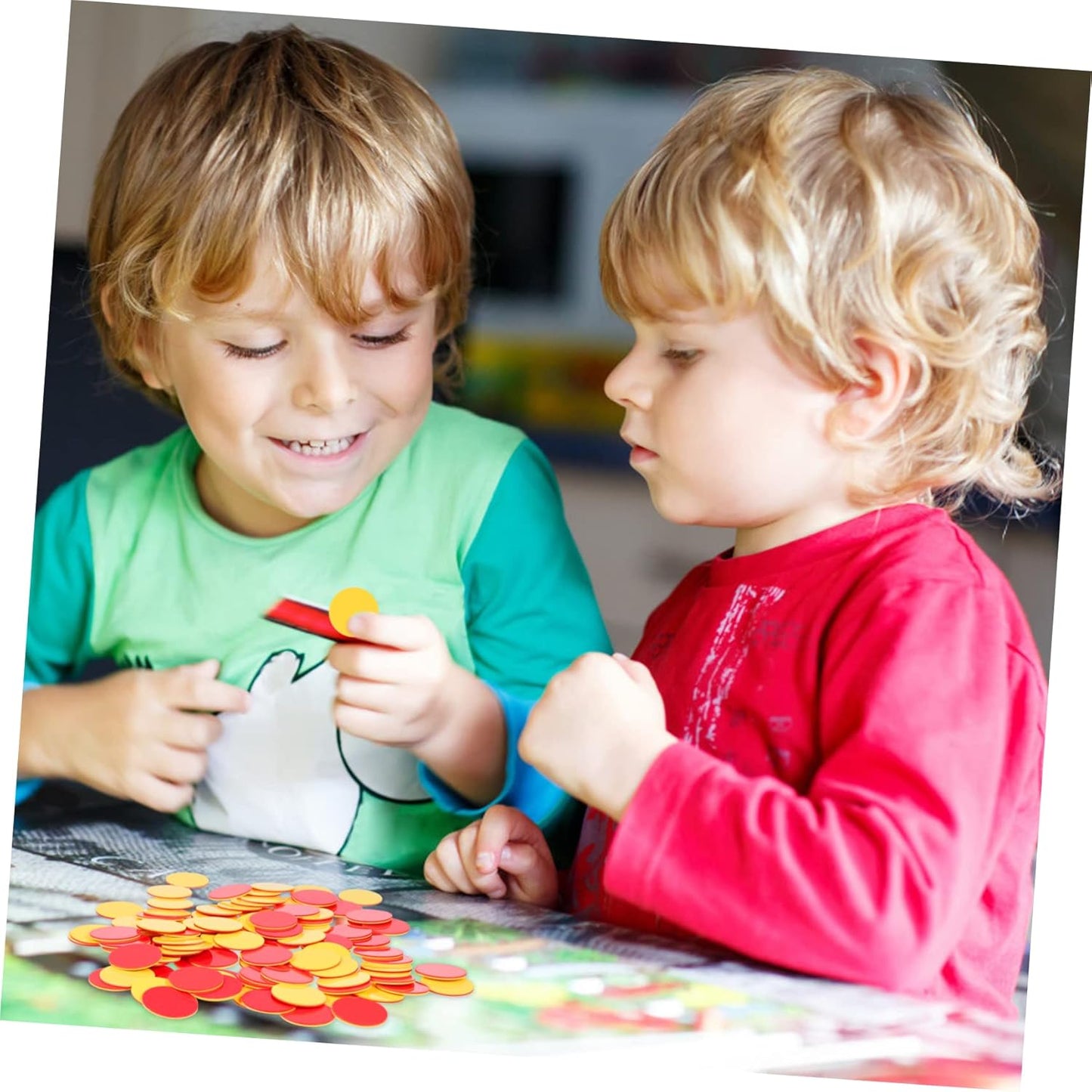 100Pcs Educational Counting Chips for Boys and Girls Plastic Round Disks Two-Color Math Teaching Aids for Home Learning and Classroom Activities