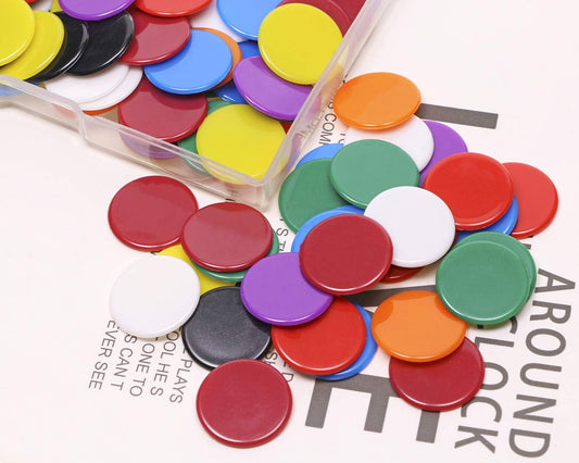 Shapenty 3/4Inch / 19mm Small Plastic Learning Counters Disks Chip Counting Discs Markers for Math Practice and Poker Chips Game Tokens with Storage Box, 9 Colors, 135PCS