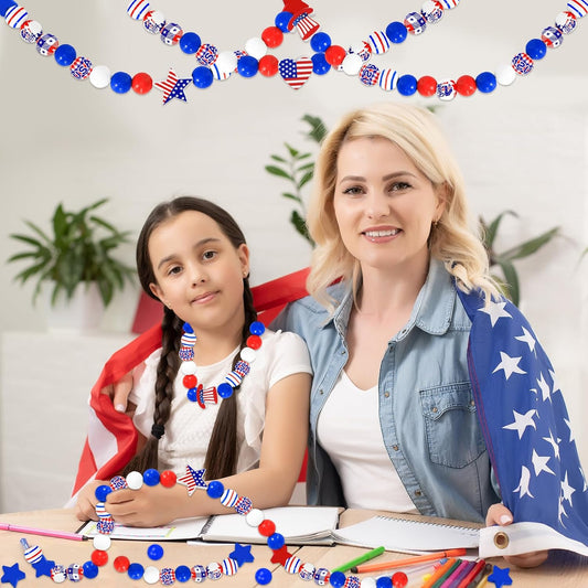180Pcs 4th of July Wood Beads, Red Blue White Star Beads America Flag Patriotic Wooden Bead Independence Day Craft Bead Bulk for 4th of July DIY Garland Jewelry Making Home Decor