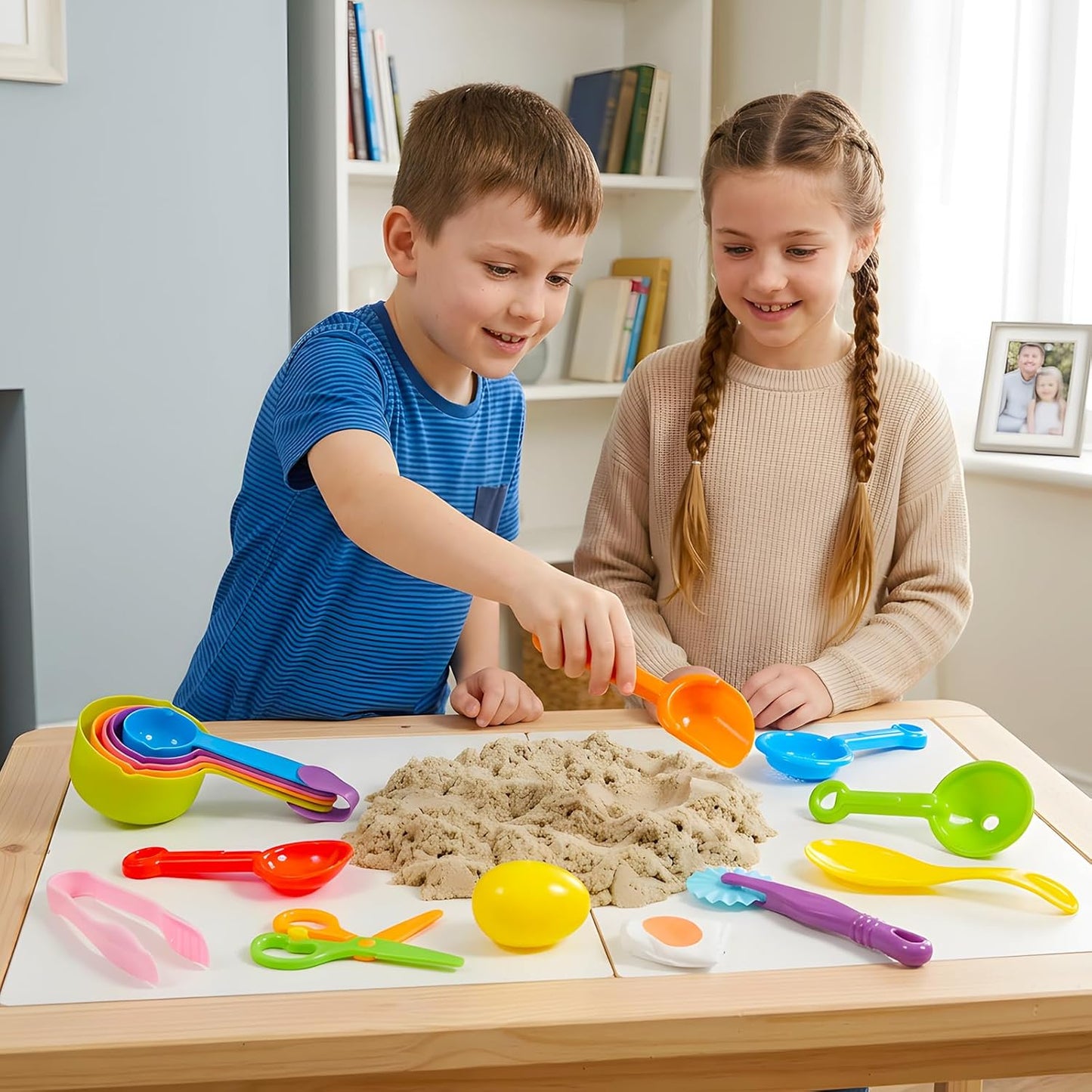 Hiawbon 20 PCS Sensory Bin Tools, Sensory Sand Tools Set, Sensory Bin Filler, Fine Motor Toys Handy Scooper Set, Sensory Bin Accessories Tool, Bin Scoops Plastic Tweezers Tongs Cups for 2+ Years Old
