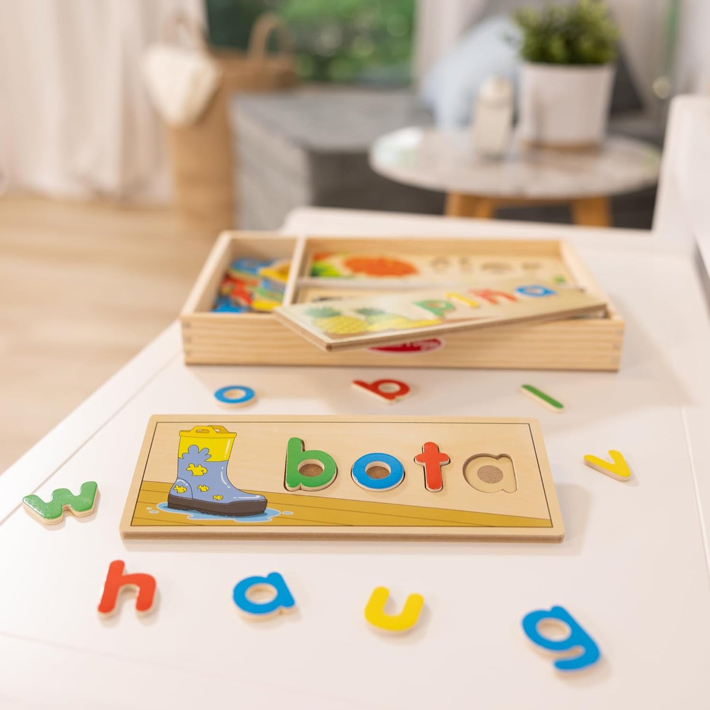 Melissa & Doug See & Spell Wooden Educational Toy with 8 Double-Sided Spelling Boards and 64 Letters Preschool Learning Activities, See & Spell Learning Toys for Kids Ages 4+