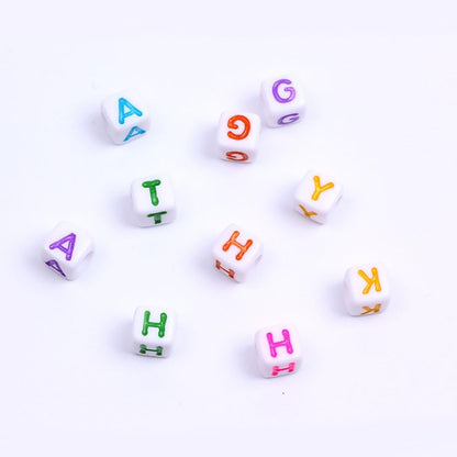 DAHI 400PCS Cube Letter Beads 8mm Alphabet Bead Colorful A-Z Acrylic Letter Beads for Jewelry Making (Color White 8x8mm)