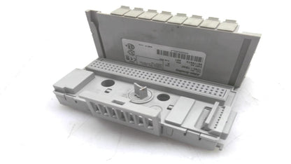 Allen Bradley 1794-Tbnf, Series A, Terminal Block Base, 230 Vac, 10A 1794-Tbnf Ar Series A