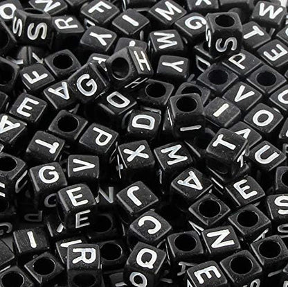 DAHI 400PCS Cube Letter Beads 8mm Alphabet Bead Colorful A-Z Acrylic Letter Beads for Jewelry Making (Color White 8x8mm)