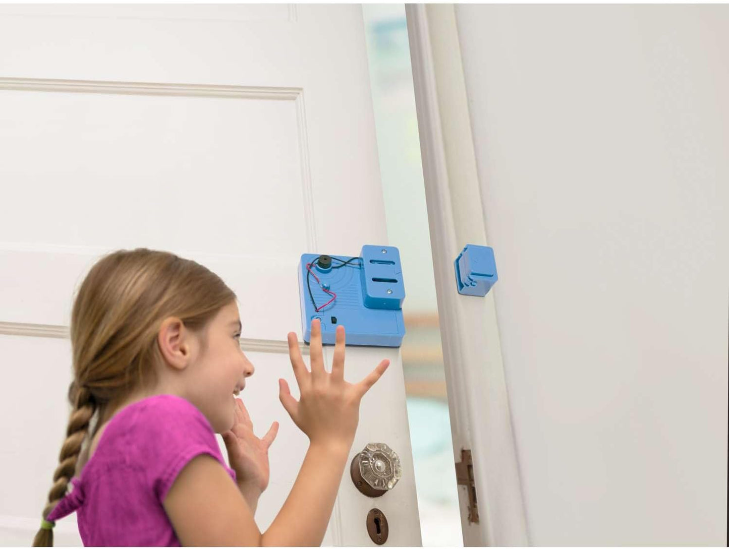 4M Kidzlabs Magnetic Intruder Alarm, Explore How a Magnet Sets Off an Alarm, STEM Toys for Boys and Girls 5+
