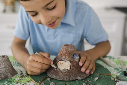 MindWare Dig It Up! Bubbling Discovery: Prehistoric Volcano Fossil Dig Kit – Make The Volcano Erupt and Then Excavate 7 Artifacts – Educational Activity for Kids & Teens – Ages 8 & Up