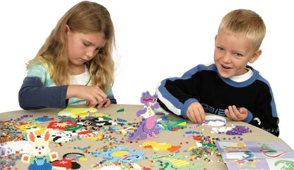 Hama Perlen 8806 Ironing Beads in Bucket with Approx. 3,000 Maxi Beads, Four Small Pin Plates, Motif Templates, Ironing Paper, for Children from 3 Years