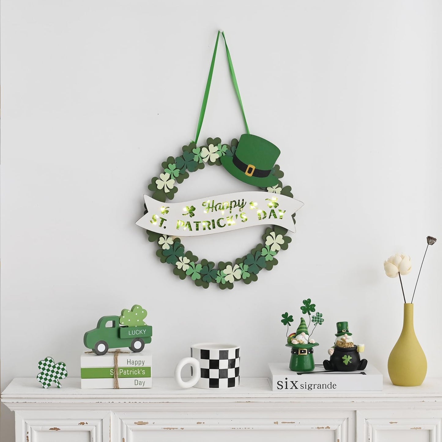 AOMOONOA Lighted St. Patrick’s Day Wreath for Front Door, Battery Operated Shamrock Wreaths with Timer, Wooden Foldable Wreath with Magnetic Word Signs for Irish Holiday Outdoor, Wall Decor