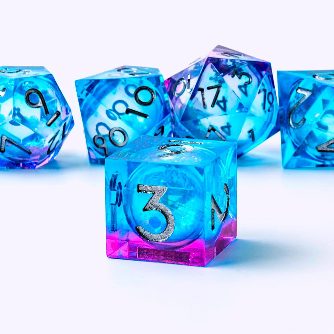 Liquid Core DND Dice Set, 7pcs Sharp Edge Dice for Role Playing Dungeons and Dragons Ttrpg with Gift Box, Handmade Resin D&D Dice RPG Role Playing Games Dice Set(Blue Gold)