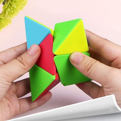 TANCH QIYI Speed Cube 2X2X2 No Stickers Magic Cube Puzzle Toy for Kids & Adults (Colorful)…