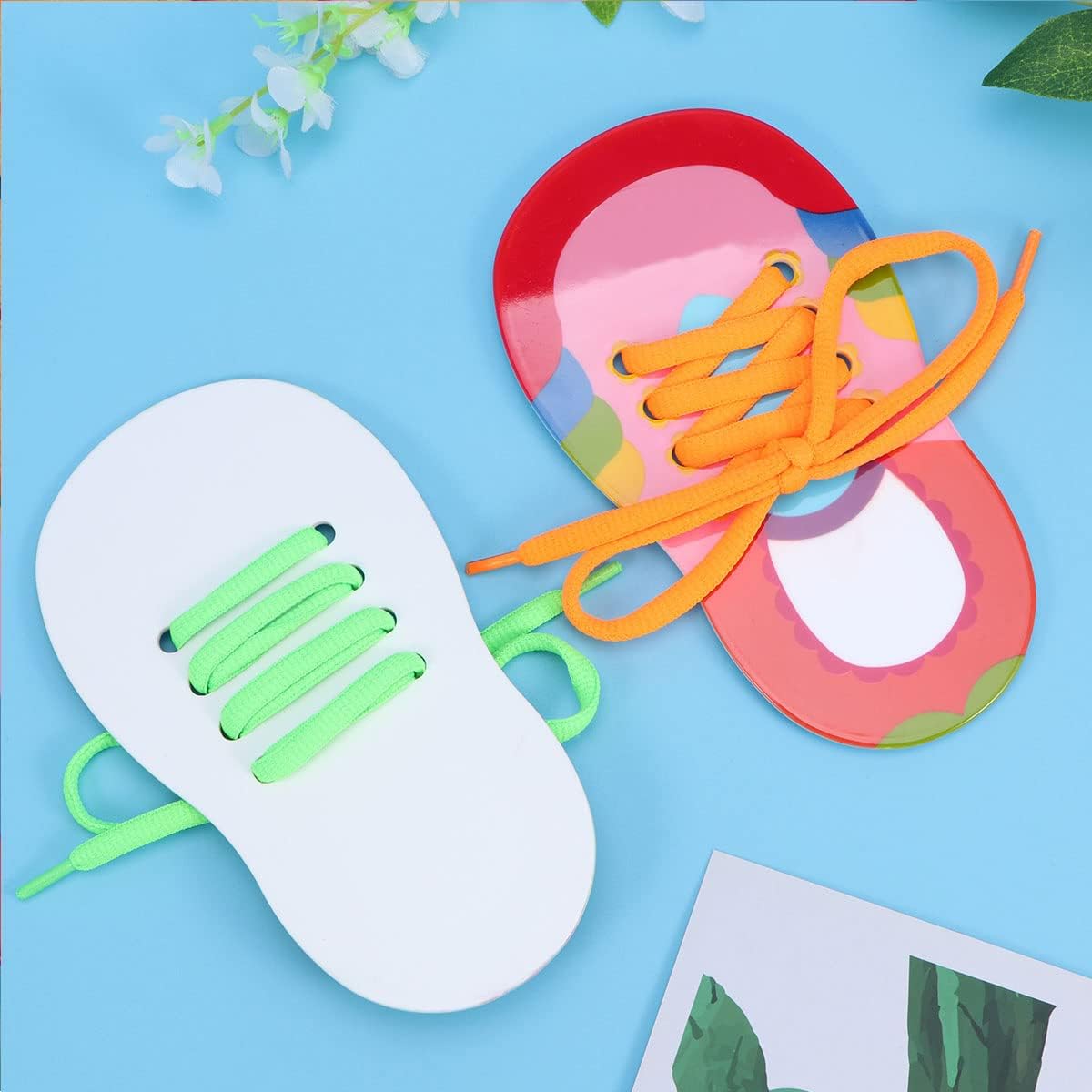 Toyvian Children Shoelace Threading Toy 2Pcs Toddler Lacing Shoes Educational Activity Early Learning Aid for Hand-Eye Coordination and Patience Development