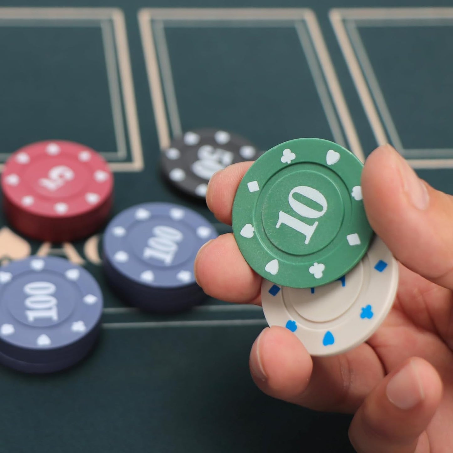 400Pc Numbered Fake Poker Chips Mahjong Chips 4g Light Weight Plastic Counting Chips Value Price Account Counters,Mini Trave Poker Blackjack Sets for Beginner,2 Decks Playing Cards Denominations Games