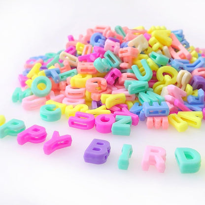 300+ Pieces 9x12mm Big Large Alphabet Letter Beads Charms A-Z Mixed Plastic Shape Loose Bead for Jewelry Making Bracelets Necklaces Key Chains (Classic Solid Colors)