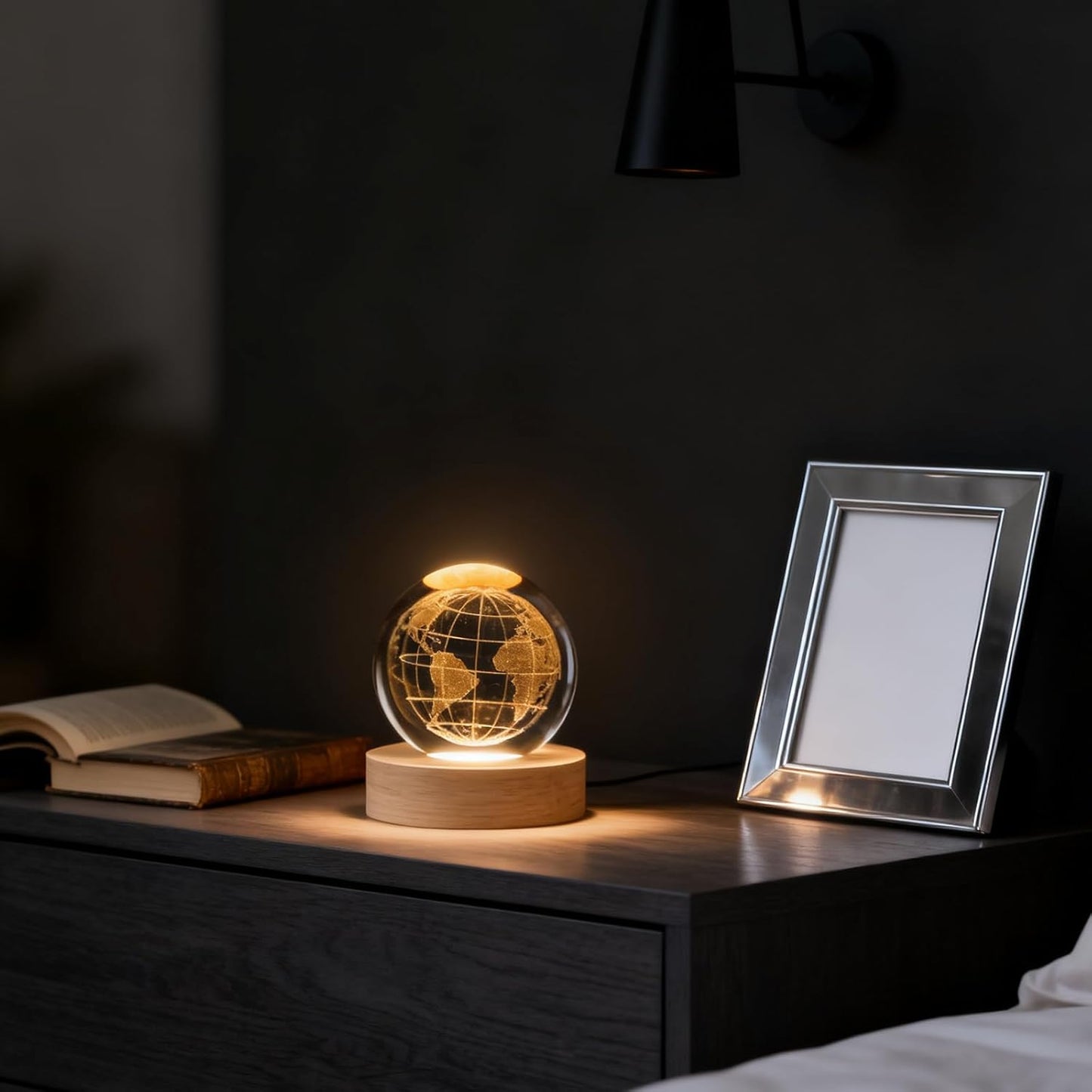 3D Solar System Crystal Ball, 2.4in Universe Gifts Decorative Quartz Glass Ball, Space Laser Engraved Model Astronomy Decor, Physics Display Sculpture Home Decor Crafts for Friends Mom Women Boys