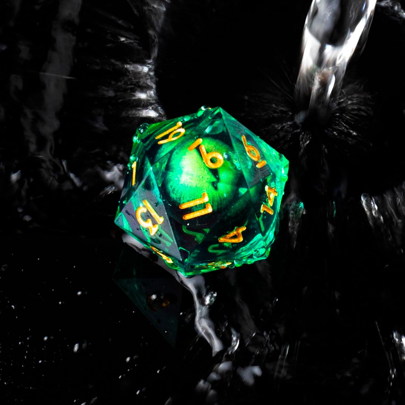 YEMEKO Beholder'S Eye D20 Dice Dragon Eye DND 22MM Single with Resin Sharp Edge 20 Sided D&D Handmade Polyhedral for Dungeons and Dragons, RPG, Roleplaying Games MTG Table Games(Blue Gold)