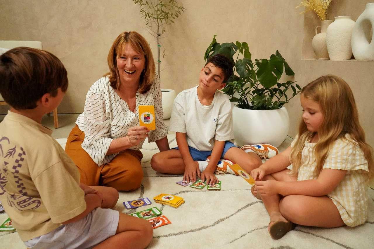 Dealing in Feelings Conversation Cards for Kids | Emotions & Feelings Question Cards for Social and Emotional Learning and Communication | for School Counsellors, Child Therapists & Teachers