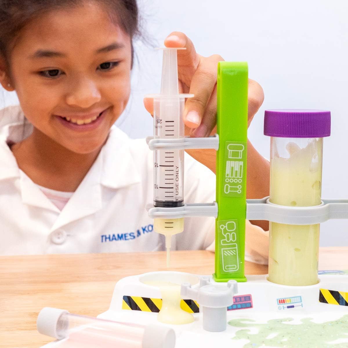 Thames & Kosmos Ooze Labs Colorful Crystal Lab STEM Experiment Kit & Lab Setup | Awesome Geometric Crystals, Dazzling Displays, with 11 Shiny, Sparkly, Safe Experiments | Stickers to Decorate Your Lab