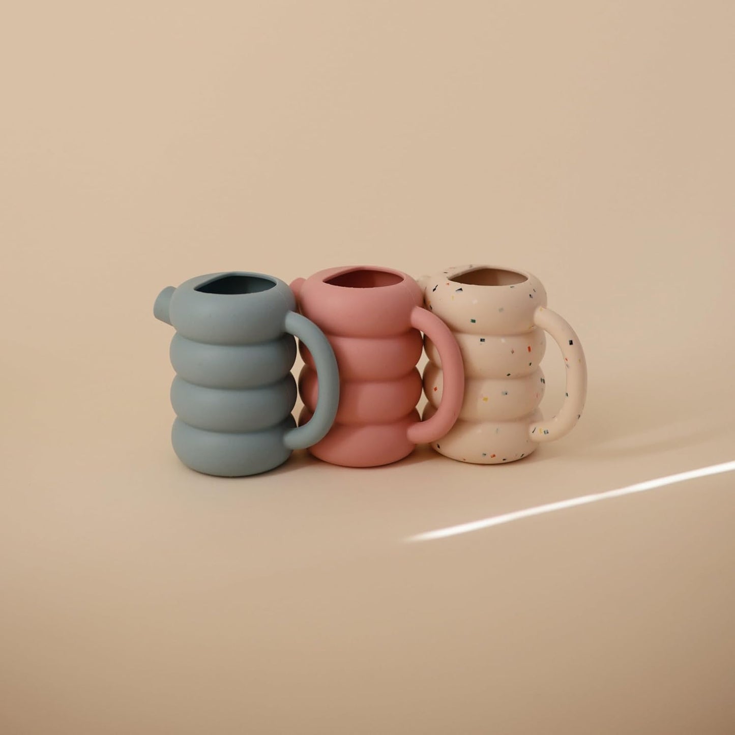 mushie Silicone Watering Can | Bath and Outdoor Play for Toddlers 10 Months+ (Peony)