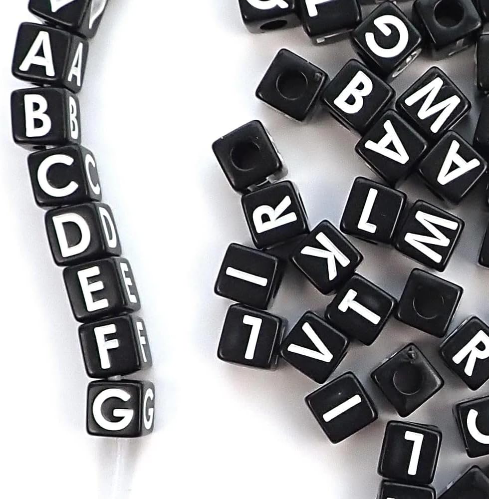 DAHI 400PCS Cube Letter Beads 8mm Alphabet Bead Colorful A-Z Acrylic Letter Beads for Jewelry Making (Color White 8x8mm)