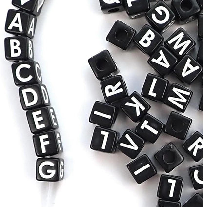 DAHI 400PCS Cube Letter Beads 8mm Alphabet Bead Colorful A-Z Acrylic Letter Beads for Jewelry Making (Color White 8x8mm)