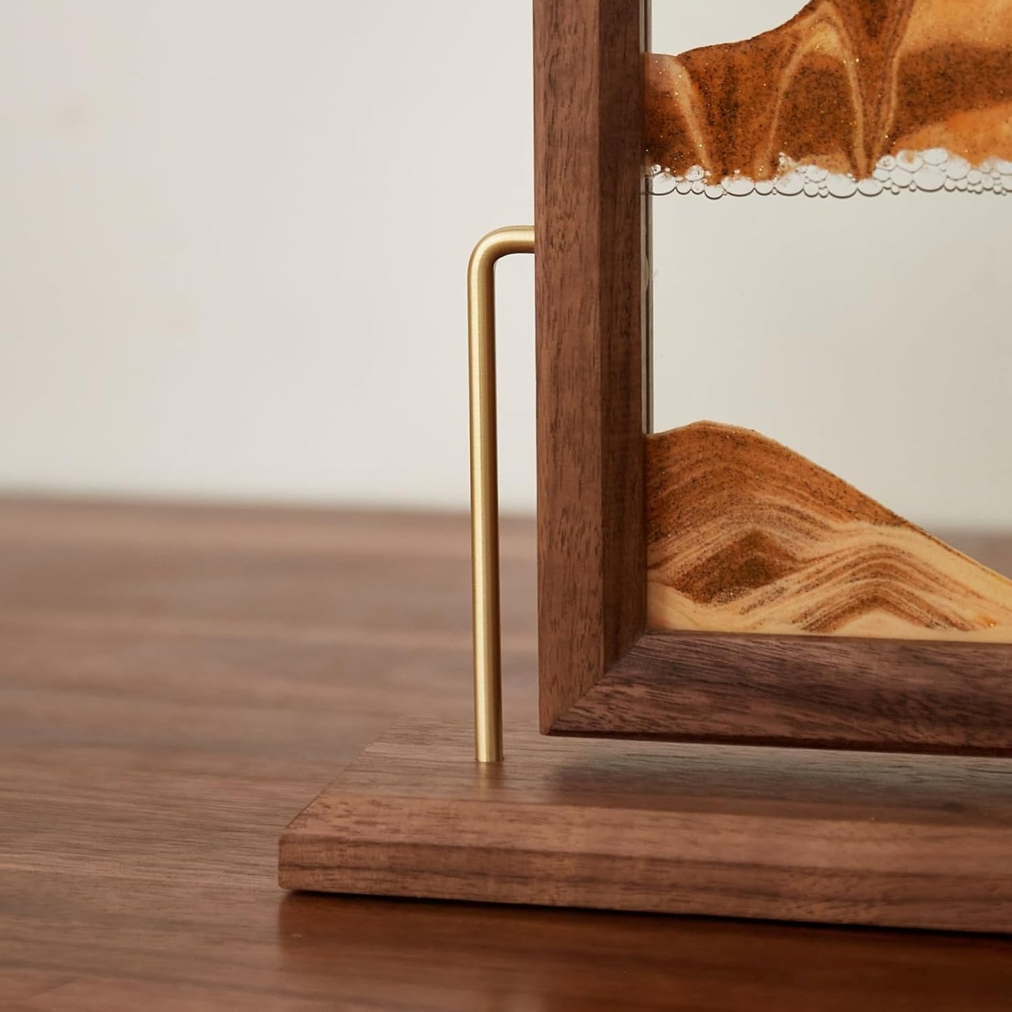 Solid Wood Oasis Mini Art Liquid Motion 360-Degree Rotation, Made of Black Walnut and H62 Brass, 3D Highly Transparent Office Decor (Desert)