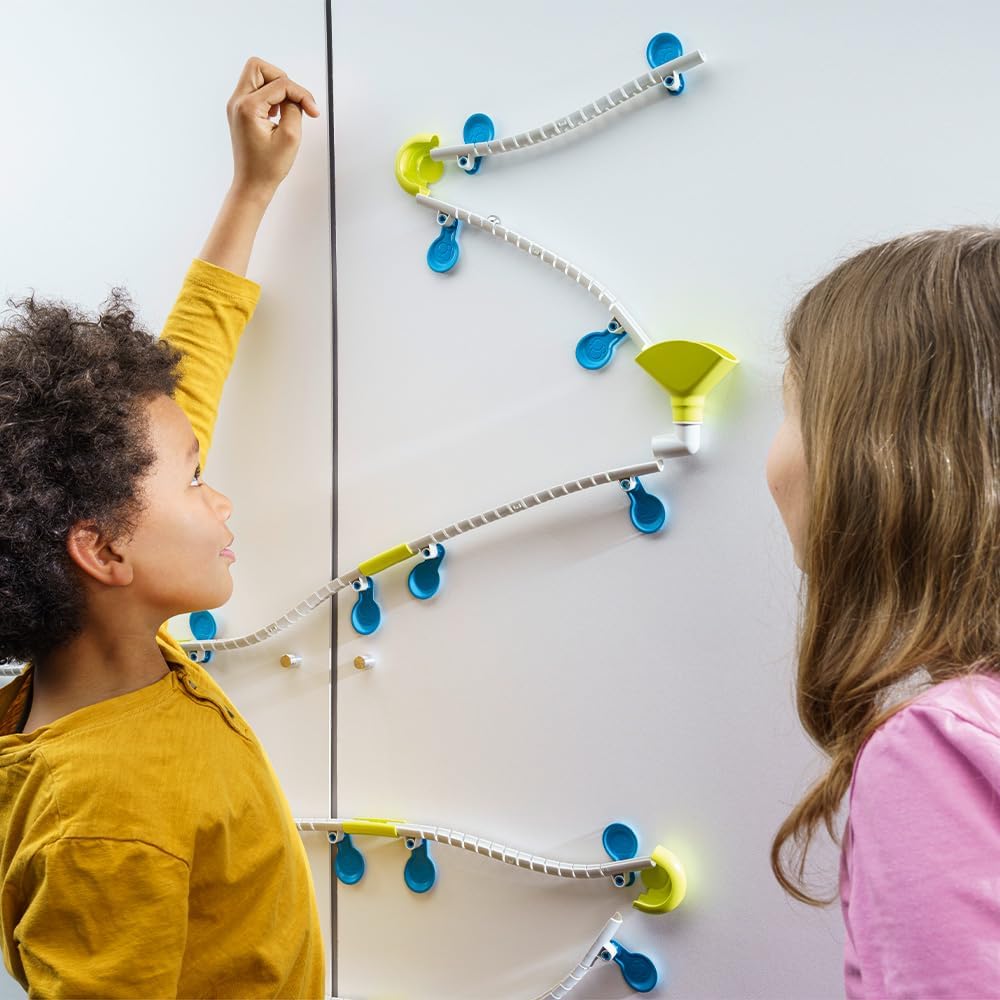 Gecko Run Marble Run Starter Set by Thames & Kosmos, Toy of the Year Winner - 63 Piece Vertical Marble Run, Flexible Tracks | Fast, No-Mess Setup, Residue-Free Nano-Adhesive Pads, Creative Play