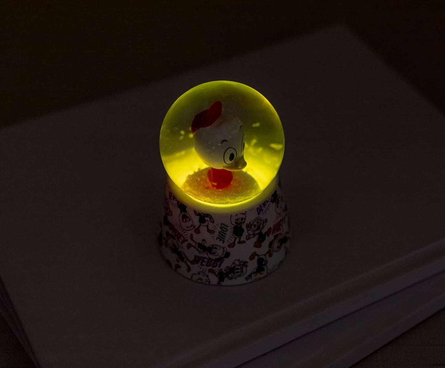 Silver Buffalo Disney Mickey and Friends Mini Light Up Snow Globe│Minnie Mouse│3.8 Inches Tall, 45mm (Small) - Colors A