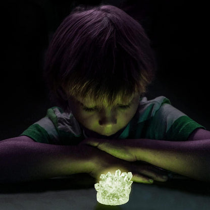 National Geographic Crystal Growing Kit for Kids - Educational Science Kits for Kids Age 8+ with 3 Crystals, 4 Genuine Gemstones and Light-Up Base | STEM Gifts for 8+ Year Old Boys and Girls