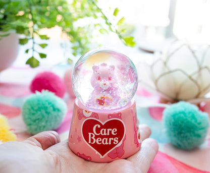 Silver Buffalo Disney Mickey and Friends Mini Light Up Snow Globe│Minnie Mouse│3.8 Inches Tall, 45mm (Small) - Colors A