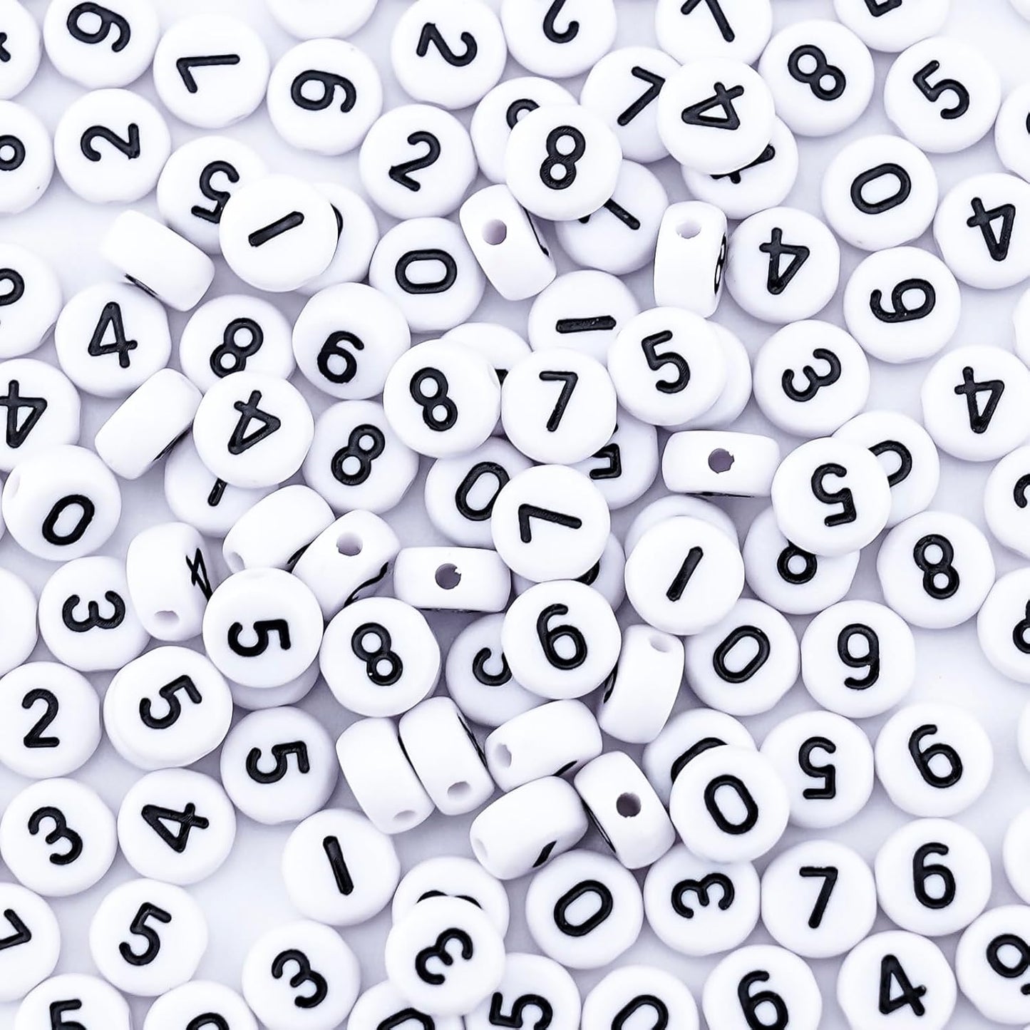 1600Pcs White and Silver Round Letter Beads A-Z, 4X7mm Acrylic Alphabet Beads for Jewelry Making