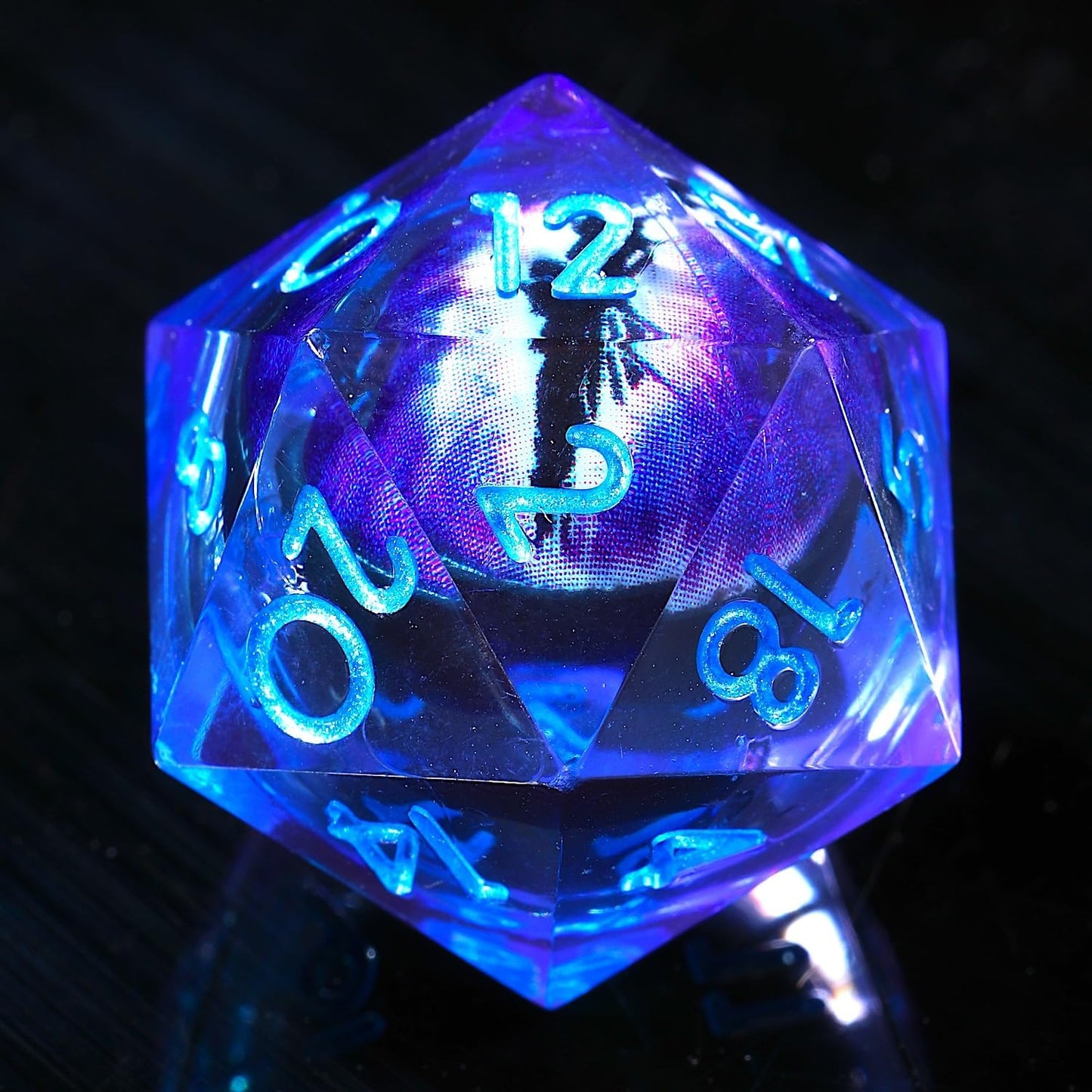 YEMEKO Beholder'S Eye D20 Dice Dragon Eye DND 22MM Single with Resin Sharp Edge 20 Sided D&D Handmade Polyhedral for Dungeons and Dragons, RPG, Roleplaying Games MTG Table Games(Blue Gold)