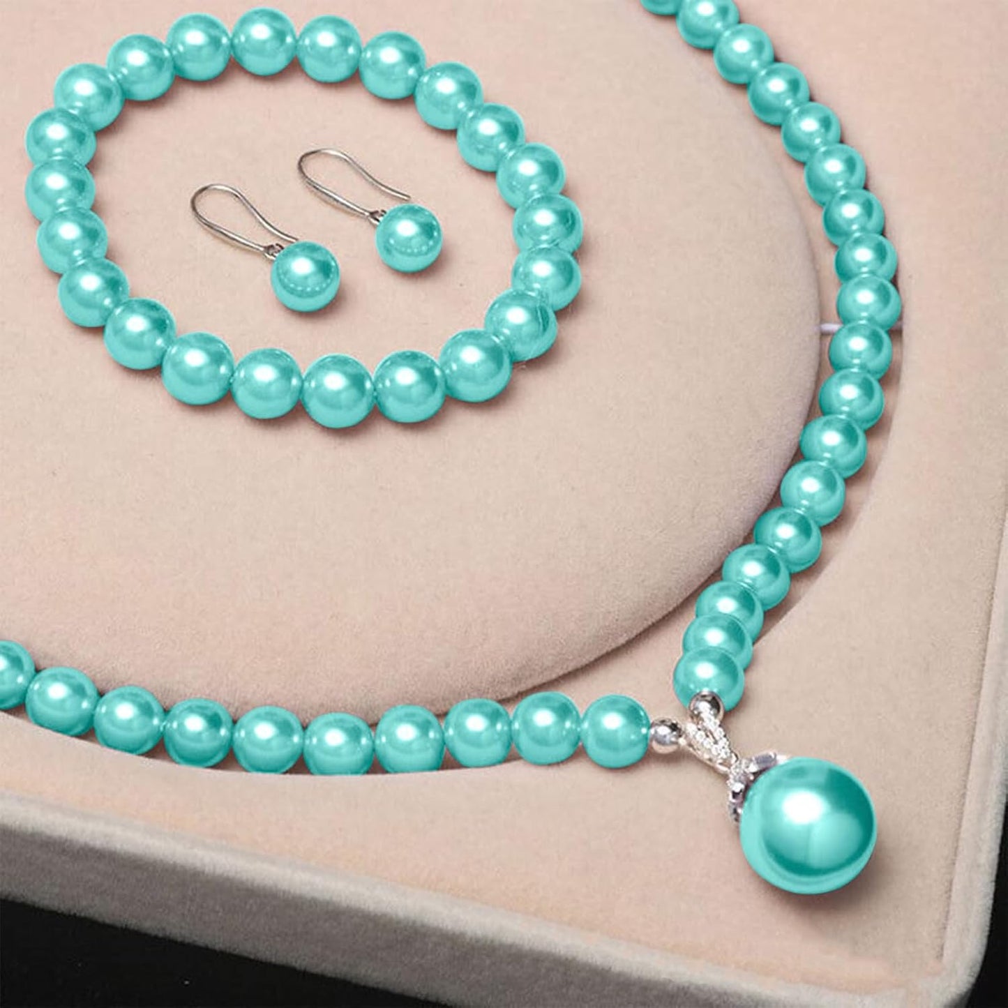 Hpebl 2136PCS Beads for Bracelets Pearl Bracelet Making Kit Friendship Bracelet Kits Bracelet Bead Kits Small Pearl Bead and Gold Beads Beading Kit for Bracelets Jewelry Making Kit