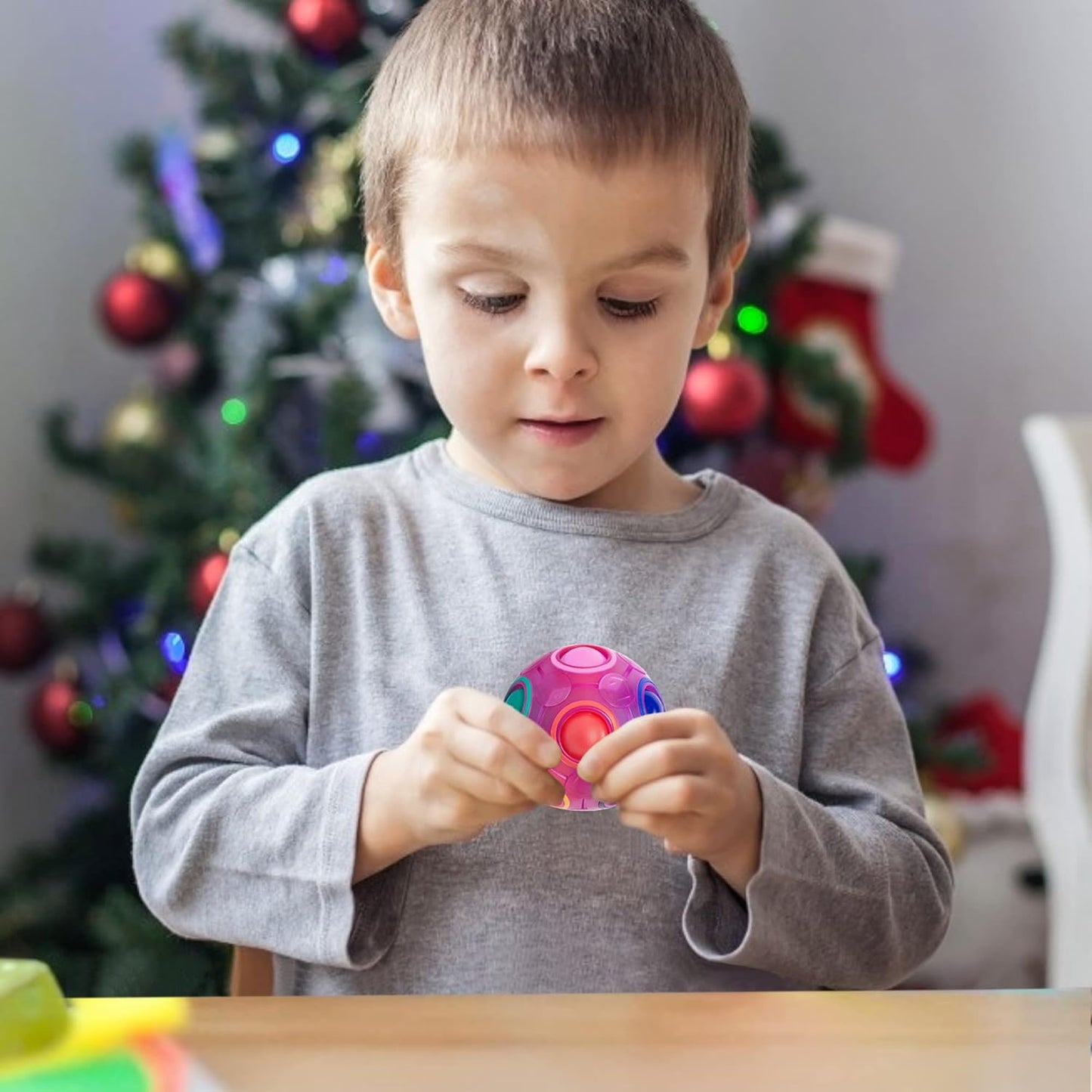 Vdealen Magic Rainbow Puzzle Ball, Fidget Ball Puzzle Brain Teaser Fidget Toy for Boys & Girls- Birthday Party Easter Valentines Christmas Stocking Stuffers for Kids Teen & Adults(Off White)