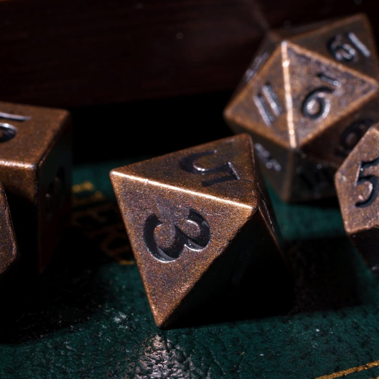 UDIXI Steampunk Metal Dice Set, 7 Die Polyhedral DND Dice Set for D&D Role Playing Game and Math Teaching (Ancient Copper)