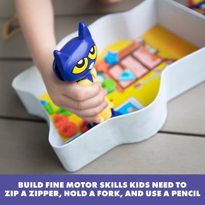 Educational Insights Pete The Cat I Love My Buttons Game - Shape Matching Games for Toddlers 3-5, Turn-Taking Kids Games, Toddler Fine Motor Skills Toys, Preschool Learning Activities