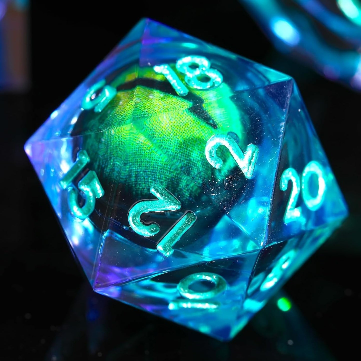 YEMEKO Beholder'S Eye D20 Dice Dragon Eye DND 22MM Single with Resin Sharp Edge 20 Sided D&D Handmade Polyhedral for Dungeons and Dragons, RPG, Roleplaying Games MTG Table Games(Blue Gold)