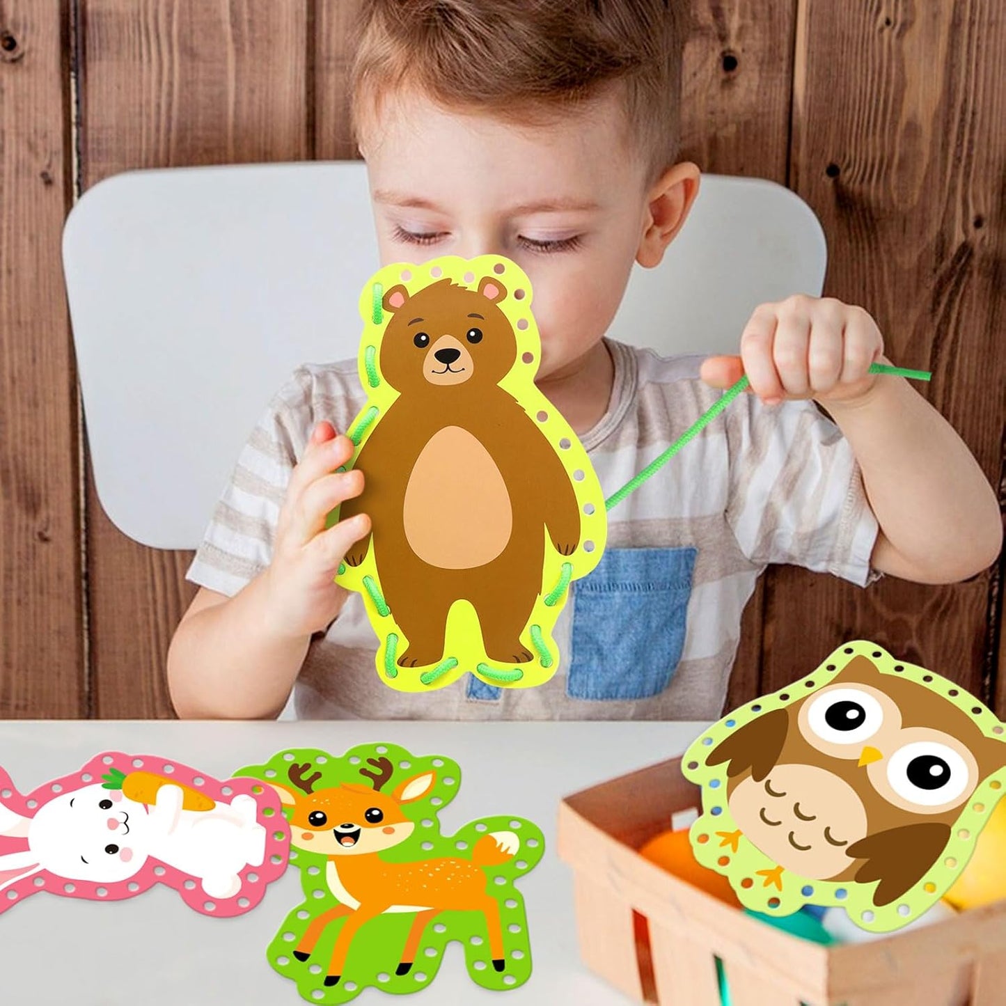Omlisca Woodland Animals Lacing Cards for Kids 12 Pack Forest Animals Sewing Cards Owl Fox Bear Woodland Theme Party Decor Arts and Crafts Gifts for Toddler Preschool Developing Imagination Supplies