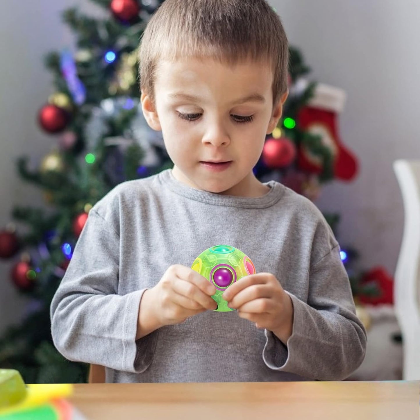 Vdealen Magic Rainbow Puzzle Ball, Fidget Ball Puzzle Brain Teaser Fidget Toy for Boys & Girls- Birthday Party Valentines Easter Christmas Stocking Stuffers for Kids Teen & Adults-2 Pack