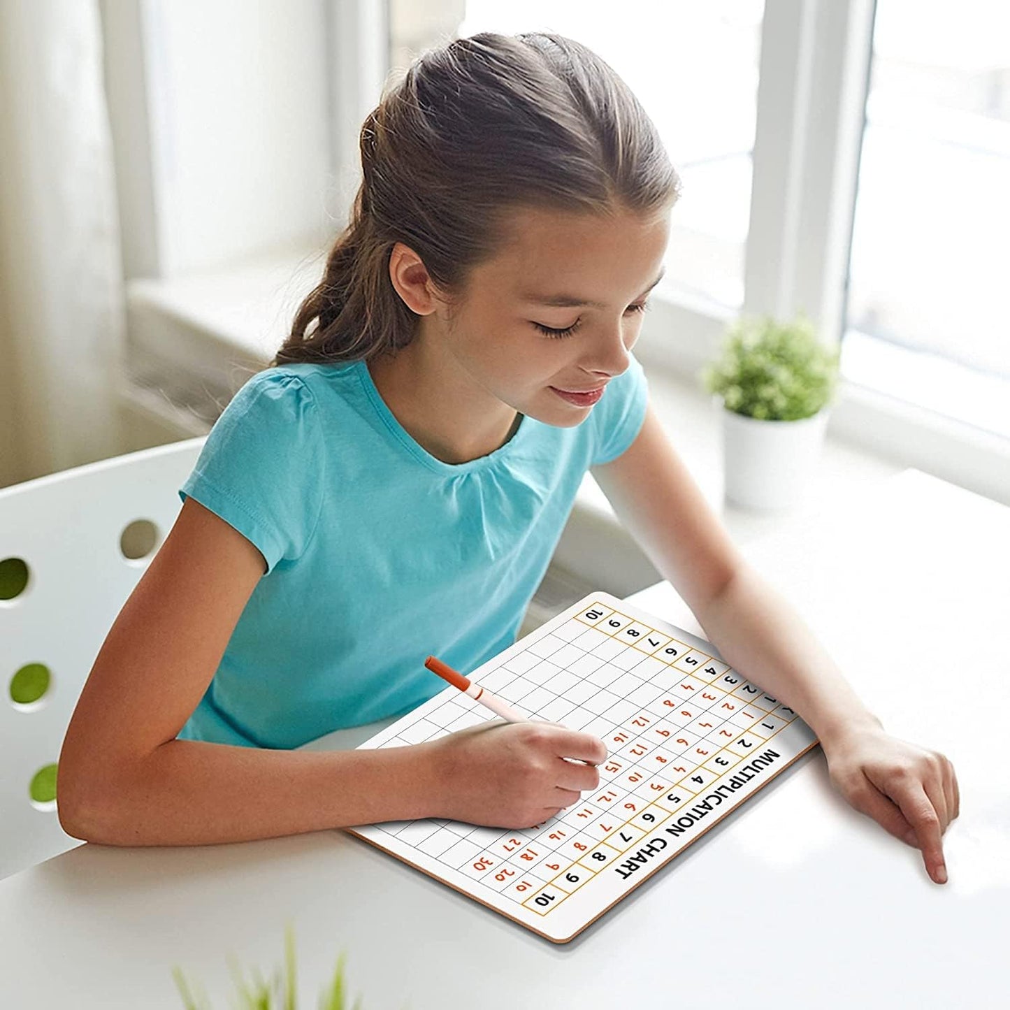 SCRIBBLEDO Dry Erase Multiplication Chart Whiteboard 9" x 12" Multiplication Table Double Sided Times Table Math Manipulatives White Board for Kids Students Classroom and Home Mini Lapboard Game