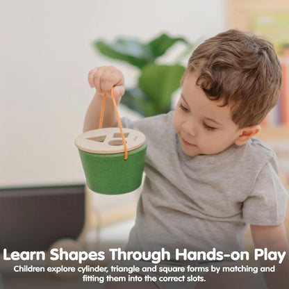 PlanToys® Geo Sorting Bucket | Wooden Shape Matching Toy for Toddlers 12M+ | Montessori Educational Sorting Toy with 3D Blocks | Develops Shape Recognition, Problem-Solving & Fine Motor Skills