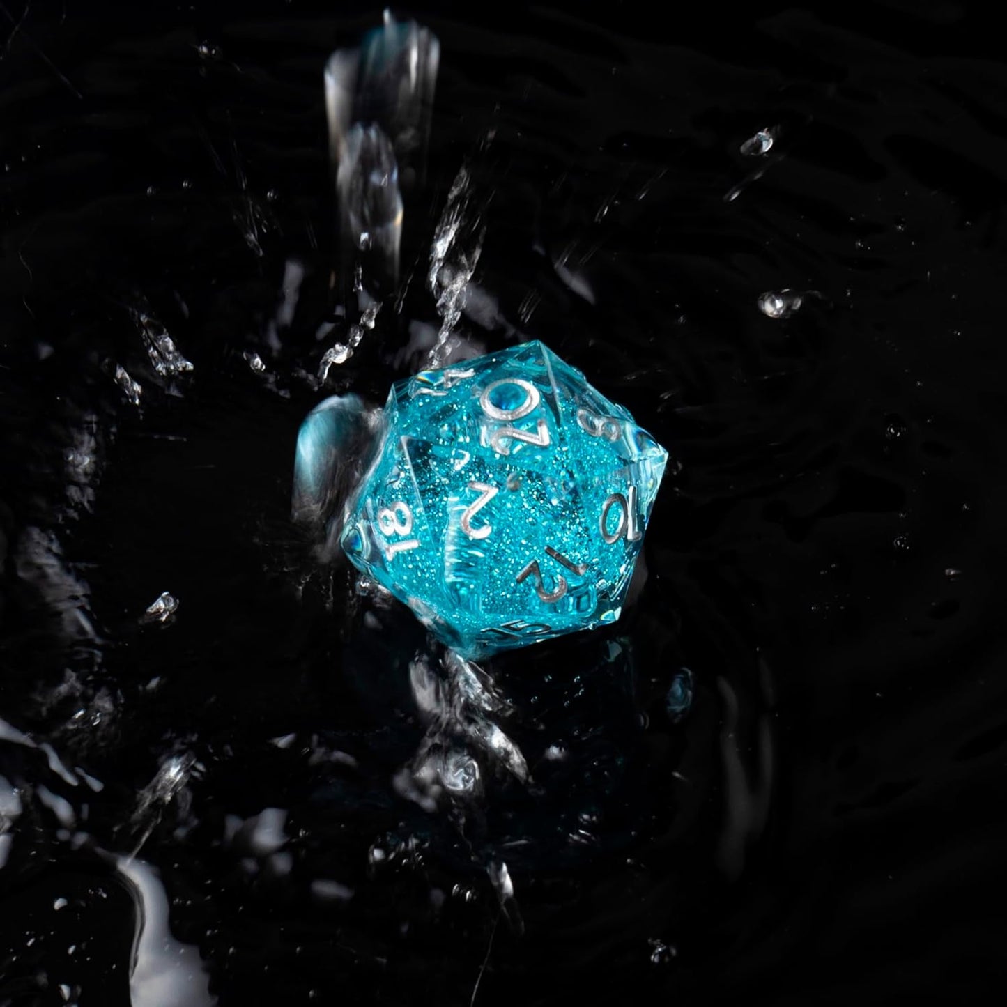 YEMEKO Beholder'S Eye D20 Dice Dragon Eye DND 22MM Single with Resin Sharp Edge 20 Sided D&D Handmade Polyhedral for Dungeons and Dragons, RPG, Roleplaying Games MTG Table Games(Blue Gold)