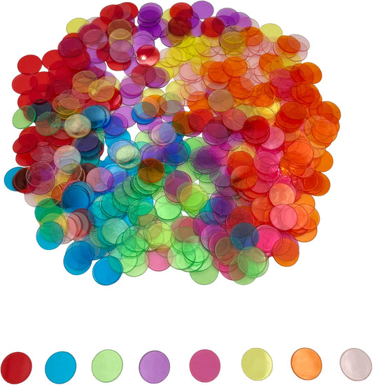 SUTIMSHE 500 Pcs of 3/4 inch Transparent 8 Color Clear Bingo Counting Chips Plastic Markers for Bingo Games, Math Counters,Classroom,Fun Family Game Night, Large Group Games