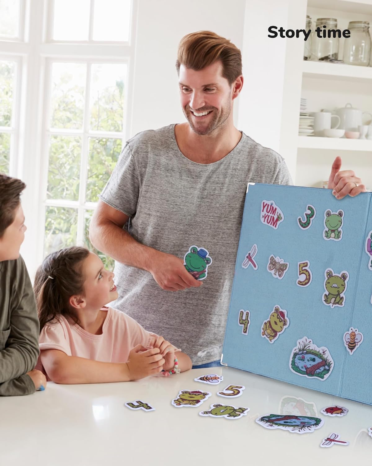 CHEFAN Foldable Felt Board for Toddlers 22 x 13, Freestanding Flannel Board for Kids, Preschool Classroom and Daycare Storytelling Display, Compatible with Felt Set, Blue
