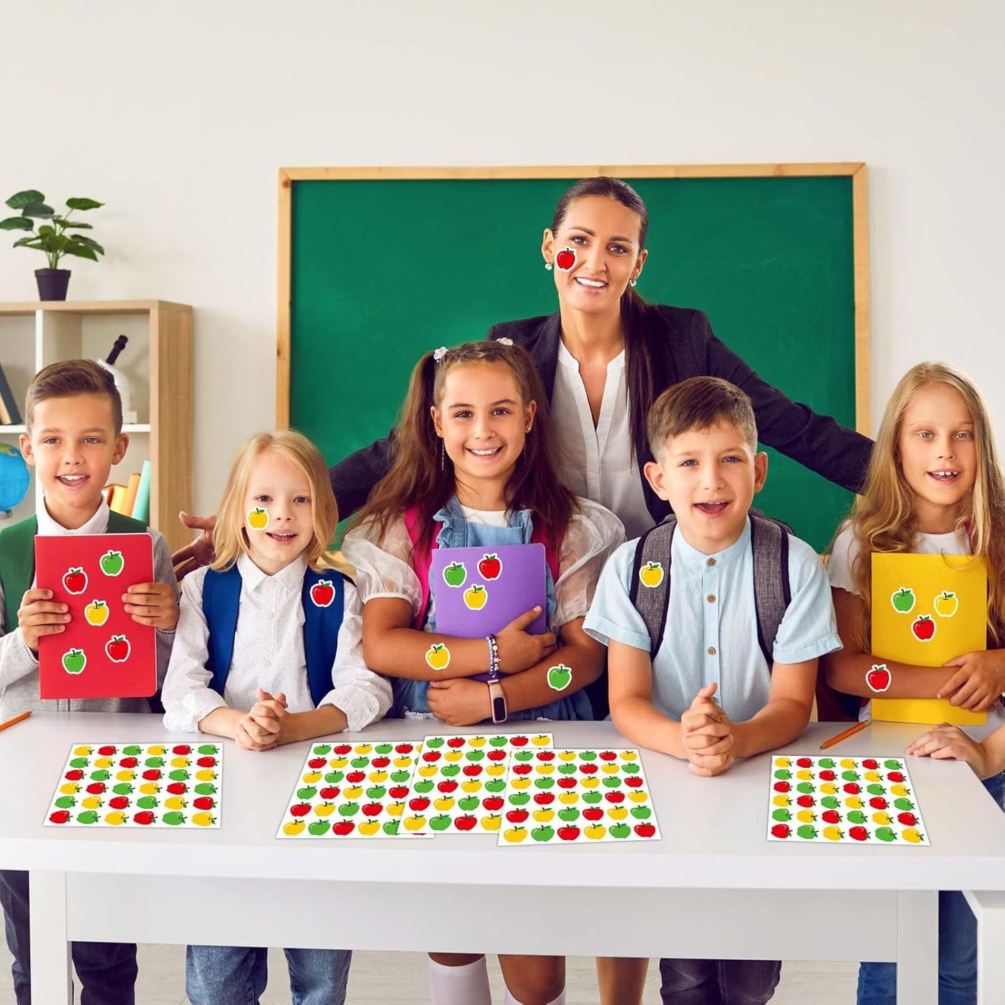 JULMELON 672 PCS Valentines Day Heart Stickers for Kids Conversation Heart Stickers Removable Labels Cards for Candy Envelopes Gifts Classroom Valentine’s Day Party Decorations