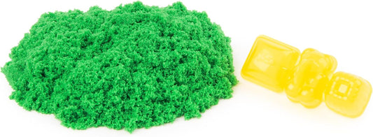 Kinetic Sand Sweet Bag - with 85 g Original Magic Sand in One of Four Colours (Selection Random) and 1 Candy Mould for Creative Indoor Sand and Role Play, for Children from 3 Years