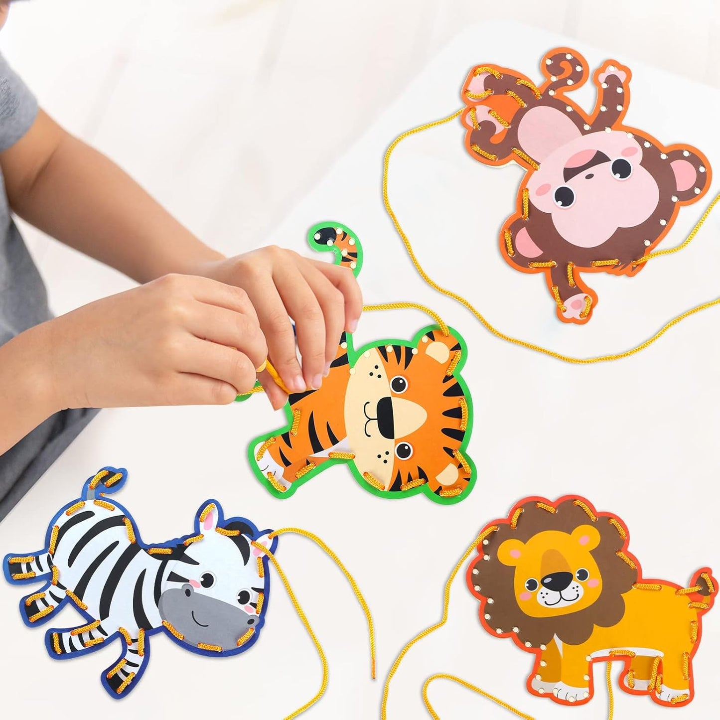 Pajean 10 Pcs Kids Lacing Cards Double Sided Animal Sewing Cards Kits 10 Styles Lacing Toy Crafts for Toddler Ages 3+ Developing Imagination Preschool Learning Activity Supplies(Farm Style)