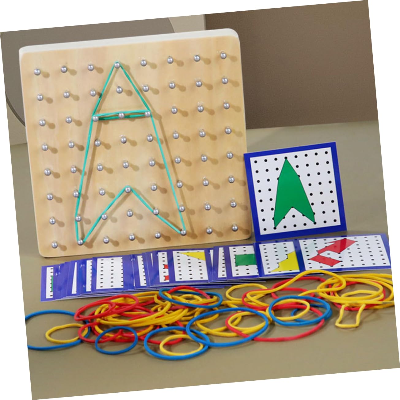 1Set Geoboard for Educational Mathematical Nail Plate Geometric Shape Learning Tool Enhance Creativity and Motor Skills Present
