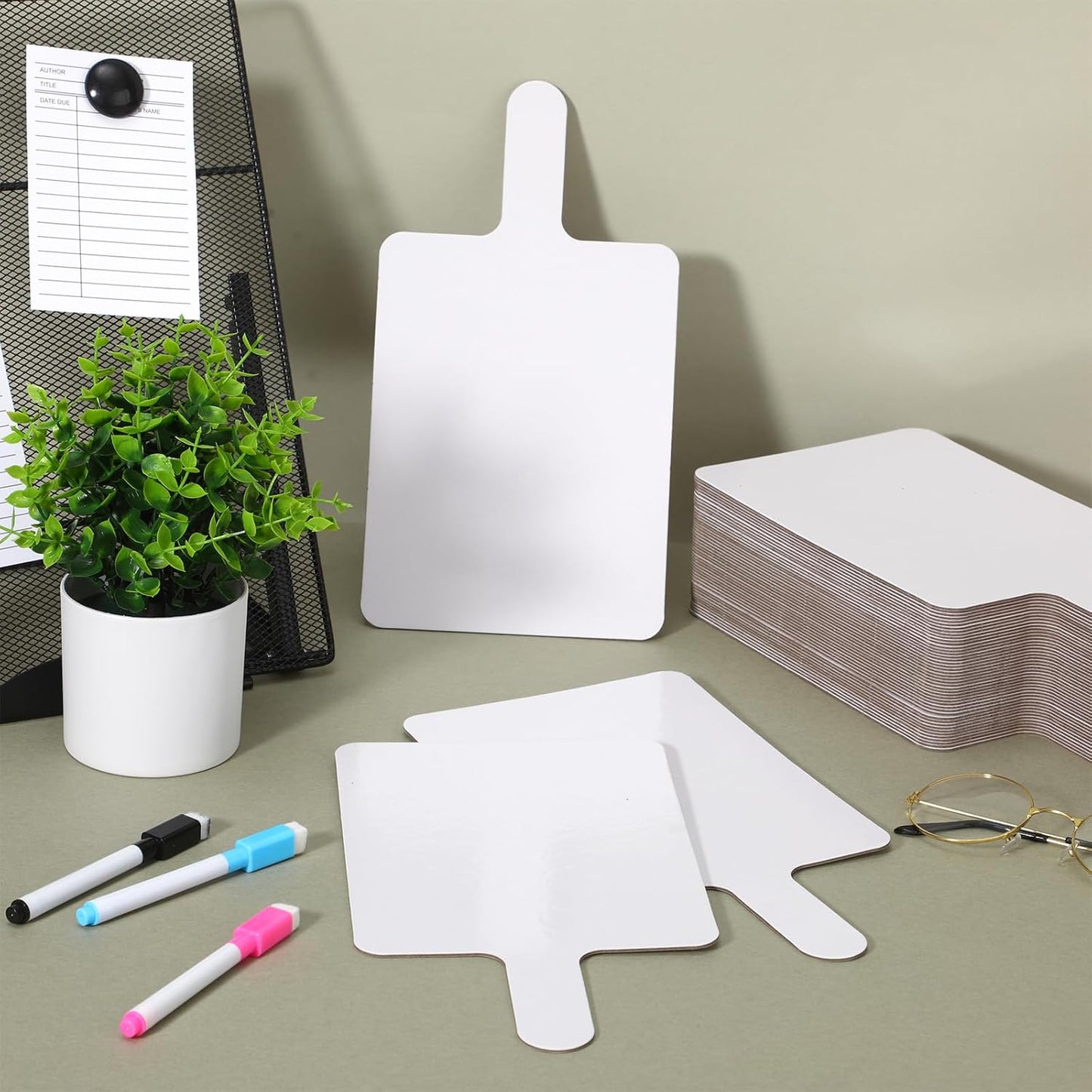 Seajan 100 Pcs Auction Bidding Paddles Bulk Answer Numbers Voting Blank Fans Dry Erase Boards Doubled Sided Handheld for Back to School Supplies(White,Round)