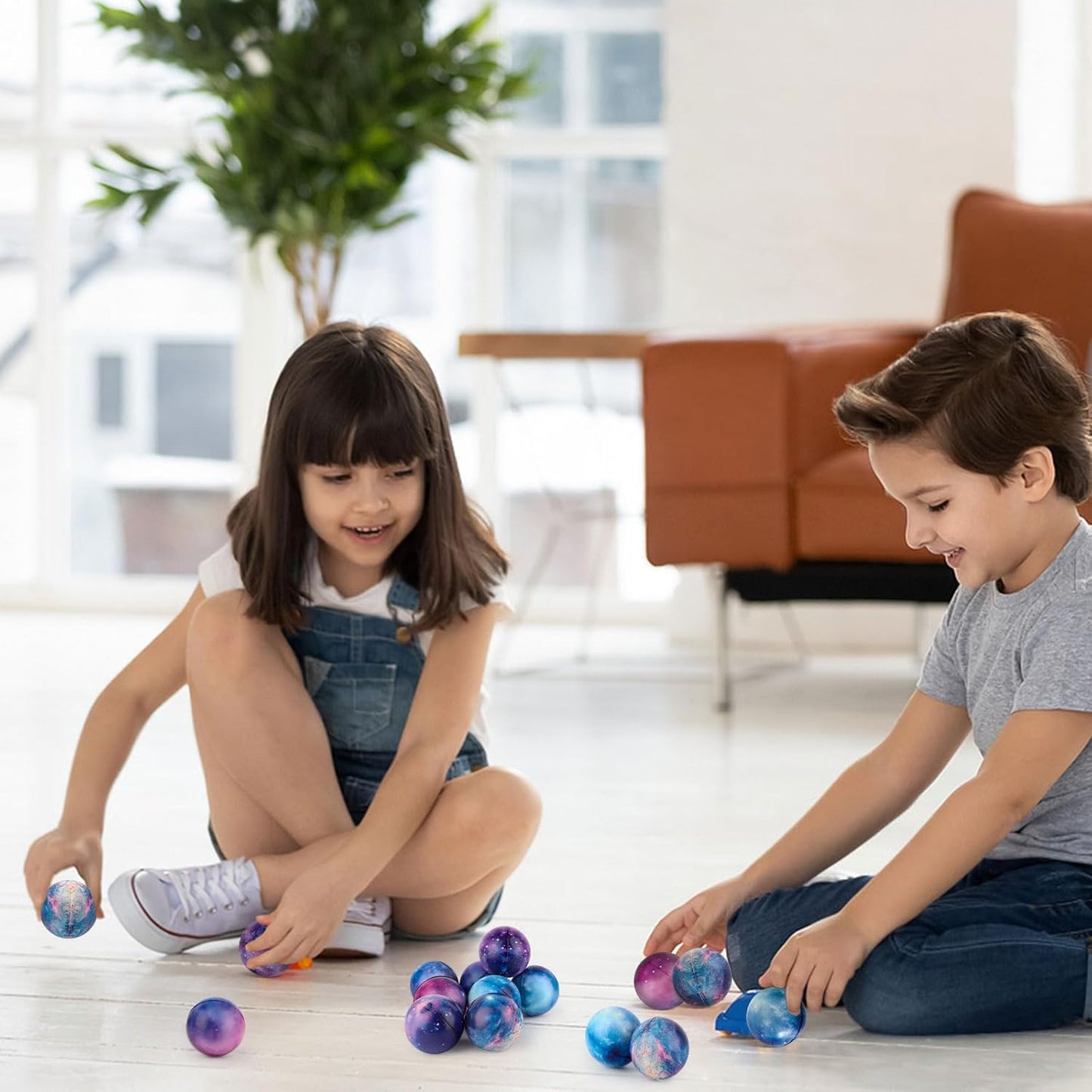 Hooqict Globe Stress Balls 25 Pack Mini Earth Ball Globe Party Favors Small Foam Squeeze Stress Ball for Kids Adults Stress Relief Toy Party Bag Gift Fillers Birthday Favors Classroom Prize